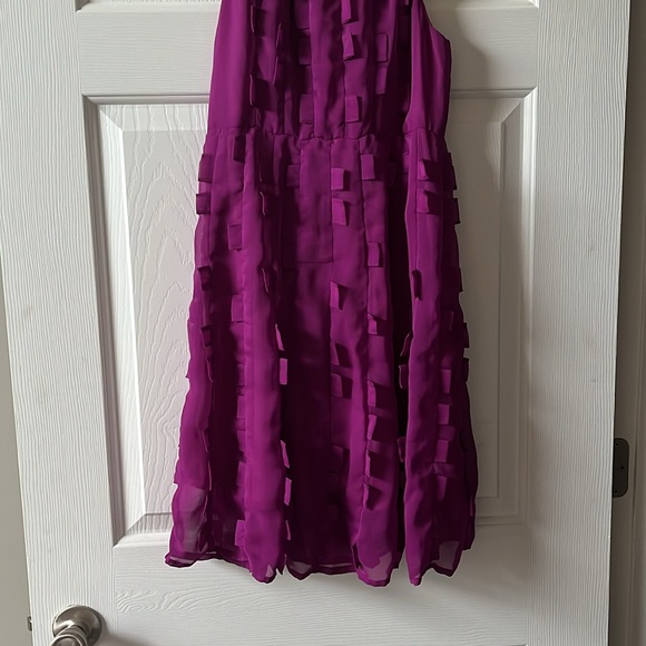 Minuet Sleeveless Purple Tabbed Halter Dress - Picture 6 of 7